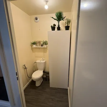 3 Pieces Apartment *